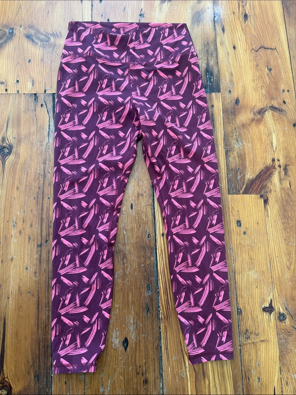 CRZ YOGA Burgundy Leggings with Pink Brushstroke Pattern Size 14